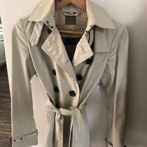 Burberry Brit short trench
